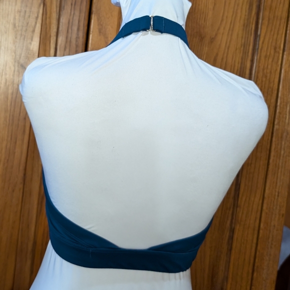 The Chestee Barbella Kandace S reversible peacock  keyhole front halter lift bra - Picture 3 of 6